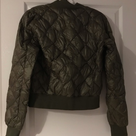 Aritzia women jacket - Picture 3 of 3